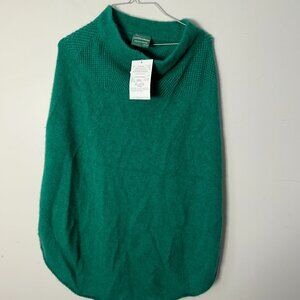 NWT Possum & Merino Wool Poncho Shawl Made in New Zealand Green Lothlorian KFT
